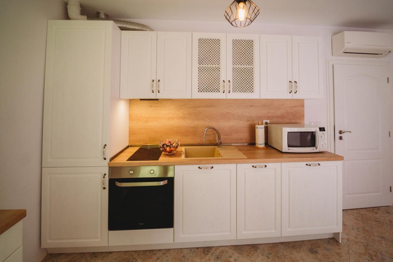 Andreya'S Sea Apartment-Beach, Sea Garden ,Old Town, Free Parking, Free Evcharging Station Varna Ngoại thất bức ảnh